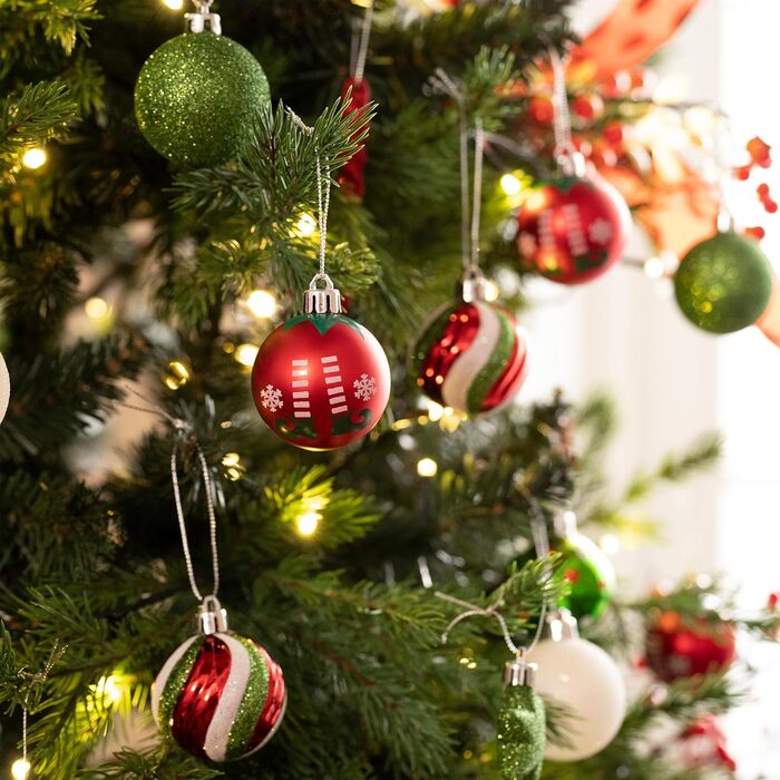 Набір ялинкових прикрас Victor's Workshop 35 шт. 5 см, пластикові кулі, червоно-зелено-білий декор для ялинки