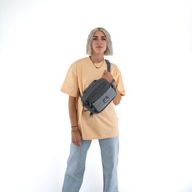 Гермопоясна сумка Johnny Urban Travis Beige - для подорожей, активного відпочинку, з регульованим ремінцем