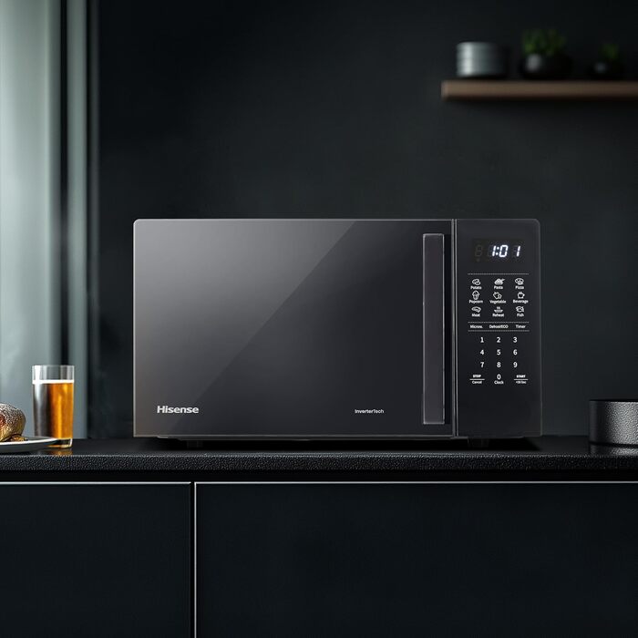 Мікрохвильова піч Hisense H20MOBS4HI 20 л, 700 Вт, InverterTech, керамічне покриття, чорна