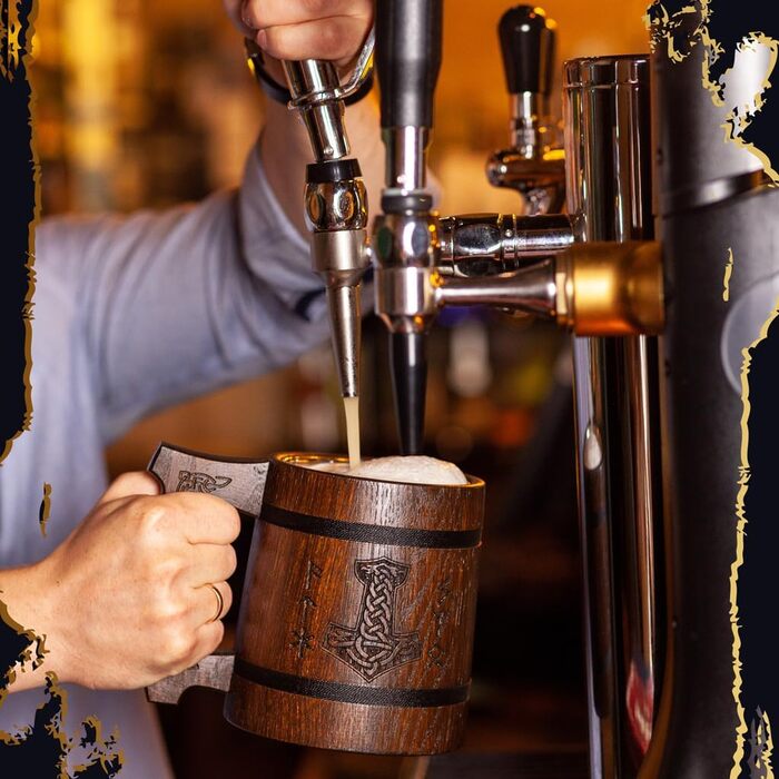 Дерев'яний кубок Wikinger 0.6 л з дуба, коричневий - середньовічний кубок для пива, кружка, глечик з гравіюванням молота Тора, рунами. Ідеальний подарунок для любителів пива, дерев'яний кубок, Валентин, подарунок для чоловіків, ретро, коричневий