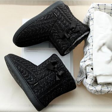 Тапочки домашні жіночі з плюшевою підкладкою, білі, з неслизькою підошвою (35/36 EU)