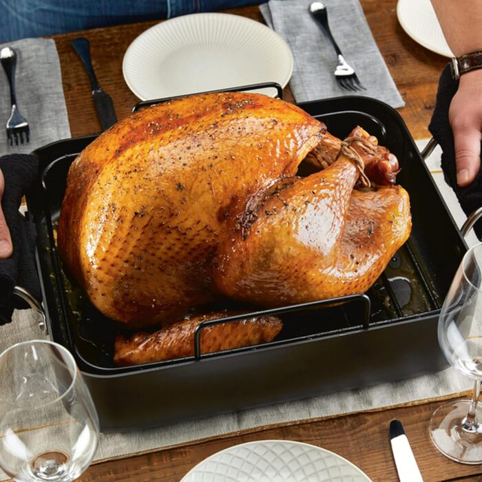 Пательня-гриль KitchenAid з виливом, 29 см, антипригарна, чорна - ідеальна для смаження м'яса та овочів