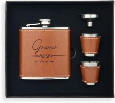 Гравійований фляготримач у шкіряній обкладинці з 2 чашами та воронкою в подарунковій коробці