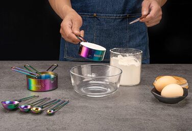 WELLSTAR Measuring Cups and Spoons Set, 4 Measuring Cups & 4 Measuring Spoons, with Stainless Steel Handles for Kitchen Cooking Baking, 8-Piece Set, Measuring Spoon Set for Dry and Liquid Ingredients
