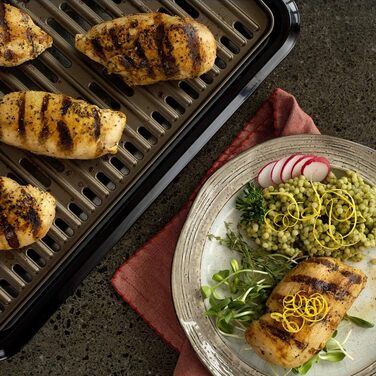 George Foreman Smokeless Grill - Indoor BBQ with Adjustable Temperature, Dishwasher-Safe Grill Plate, and Fat Tray