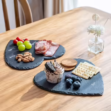Slate Plates 20cm, Set of 2, Slate Serving Plates, Heart-Shaped Slate Serving Plate with Chalk Marker, Slate Hearts for Serving & Labeling