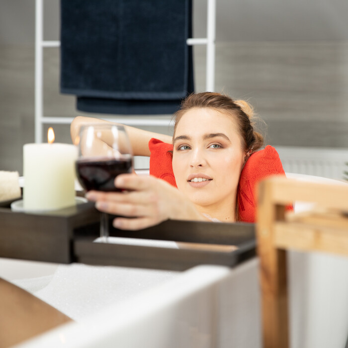 Relaxdays Extendable Bathtub Shelf in Dark Brown