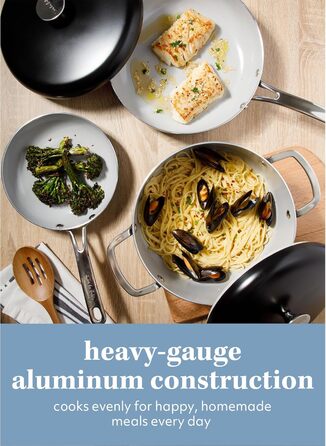 Набір кухонного посуду Sur La Table Kitchen Essentials 13-Piece, преміум-кераміка, антипригарне покриття, для індукційних плит, знімний ручка, смарагдово-зелений
