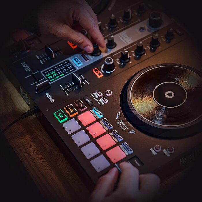 DJ контролер Hercules DJControl Inpulse 300 MK2 – 2 деки, 16 педів, вбудована звукова карта