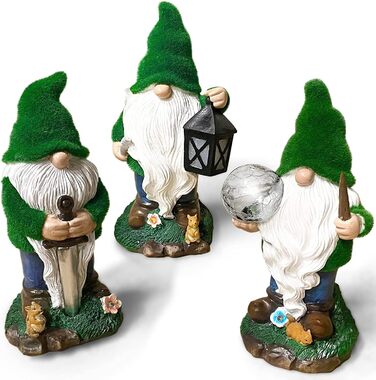 The ENCHANTED GARDEN Gartenzwerg Ranger garden figurines & garden statues garden decor for outdoors Solar Light funny gnomes for outdoors