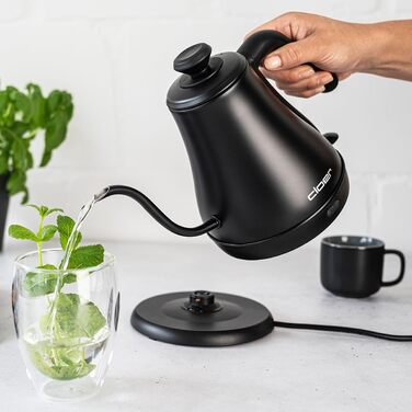Електричний чайник Cloer 4960 з гусячим носиком, 0.8 л, нержавіюча сталь, чорний, 1000 Вт