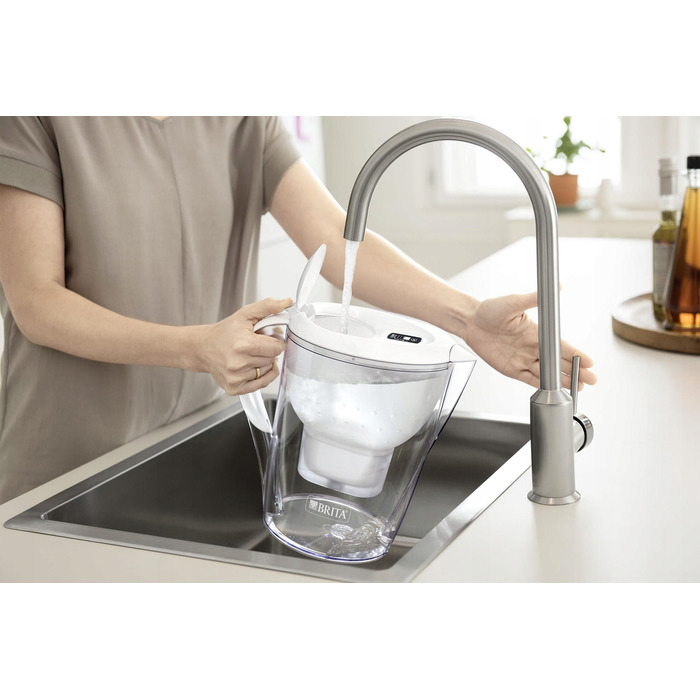 Фільтраційний глечик Brita Marella XL 3,5 л, білий