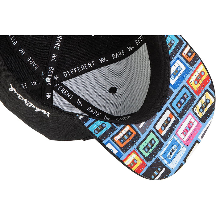 Snapback кепка Nebelkind: чорна, унісекс, регульована, стильна, бейсболка з прямим козирком, ретро