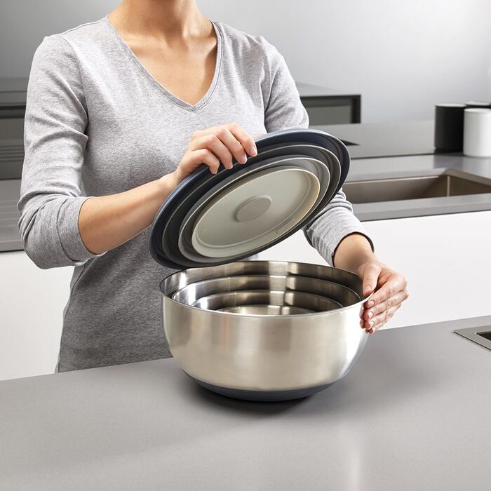 Joseph Joseph 4-Piece Stainless Steel Bowls with Lids - Stainless Steel, Silver