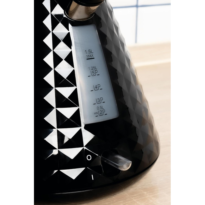 Eldom VENO Retro Kettle - 1.5L Capacity, 3000W Fast Boil, Vintage Design with Grid Pattern, Removable Scale Filter - White/Black Delux