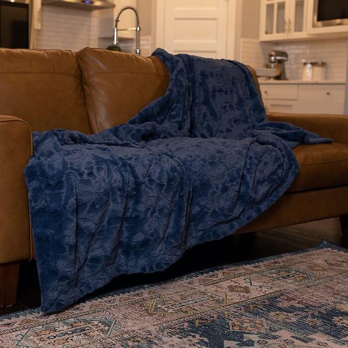 М'яка тепла, елегантна, затишна декоративна ковдра з штучного хутра (однотонна, сіра, розмір L 127 x 152,4 см)