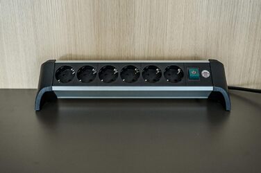 Смуга розеток Brennenstuhl Alu-Office-Line 6-фазна з алюмінію для столу (з вимикачем та 3м кабелем), Made in Germany