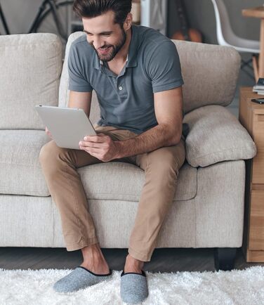 Чоловічі фетрові тапочки ESTRO - теплі зимові халапи для дому, сірий колір, розмір EU 45, широка форма