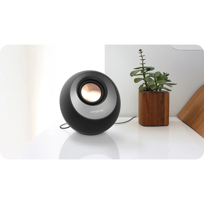 Комп'ютерні колонки Creative Pebble 2.0 V3 Bluetooth 5.0 USB-C, чорні