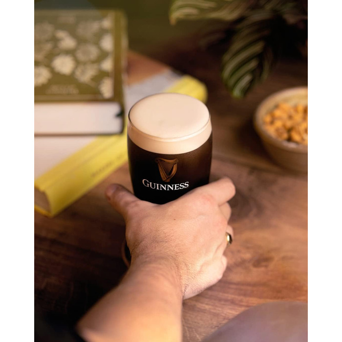 Набір з двох келихів Guinness з логотипом та дизайном арфи, 568 мл