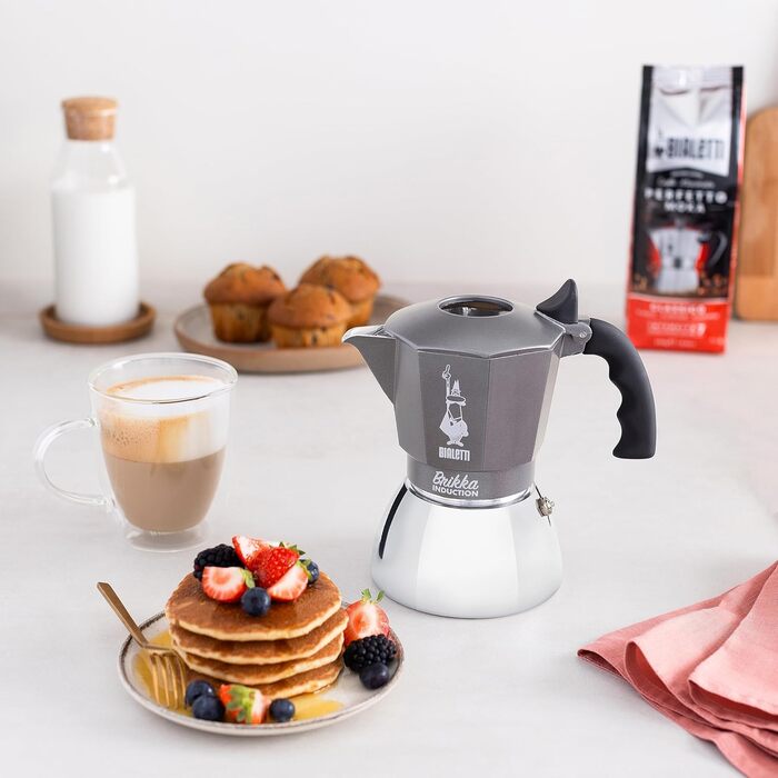 Bialetti Brikka Induction Coffee Maker, 4 Cups (170 ml), Espresso like at the bar, suitable for all stovetops, elegant design, Silver 4 cups BRIKKA INDUCTION Single