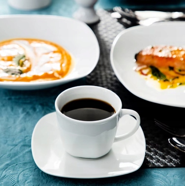 Елегантний білий порцеляновий обідній сервіз на 6 осіб, 50 предметів