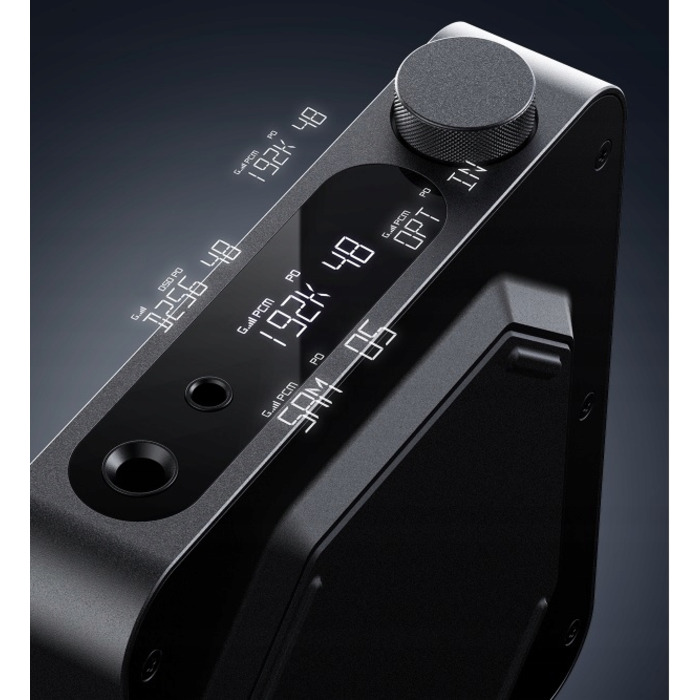 Підсилювач для навушників та ЦАП FiiO K11 R2R (чорний) з балансним виходом 4.4 мм та SE