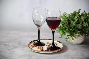 Набір келихів KROSNO Glasmark 1992: 6 шт., 300 мл, для вина, десерту, коктейлів, води. Чорний стілець, безпечні для миття в посудомийній машині