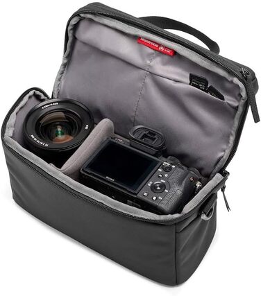 Manfrotto Advanced Shoulder Bag M III - Сумка для дзеркальної та бездзеркальної камери з об'єктивом, з кріпленням для штатива та дощовиком