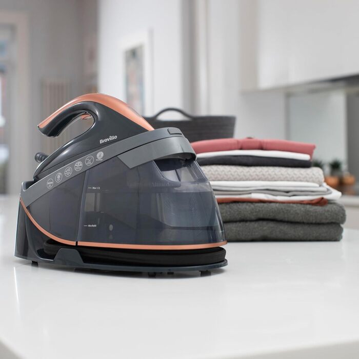 Праска Breville Powersteam 2600W з керамічною підошвою, 220г паровий удар, вертикальний струмінь 50 г/хв, автовимкнення, білий/блакитний (станція для прасування)