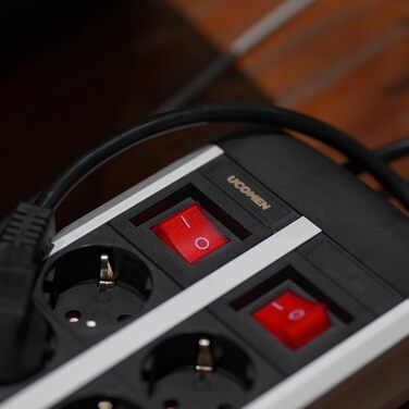 Мережевий фільтр на 10 розеток з USB-C PD 20W, захист від перенапруги, сертифікація TÜV/GS, вимикач, кабель 1.5м, 16A для офісу та майстерні