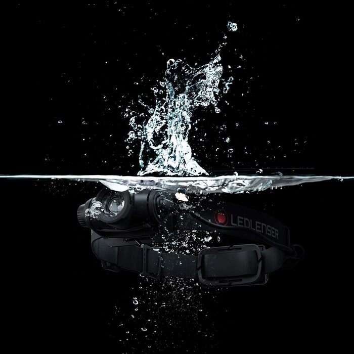 Ліхтар налобний Ledlenser H5 Core, 350 люмен, LED, IP67, фокусування, обертання, димування, 2xAA, 160 м, батарейки в комплекті