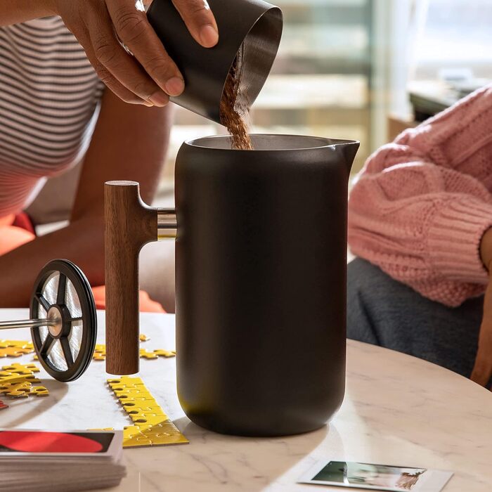 Fellow Clara Insulated French Press – Portable Stainless Steel Coffee Press, Insulated Hand Press, Matte Black with Walnut, 680g Carafe