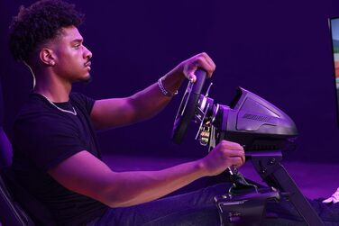 Руль та педалі Turtle Beach Velocity One з Force Feedback, перемикачі передач та датчики Hall-ефекту для Xbox Series X|S, Xbox One, Windows 10 & 11