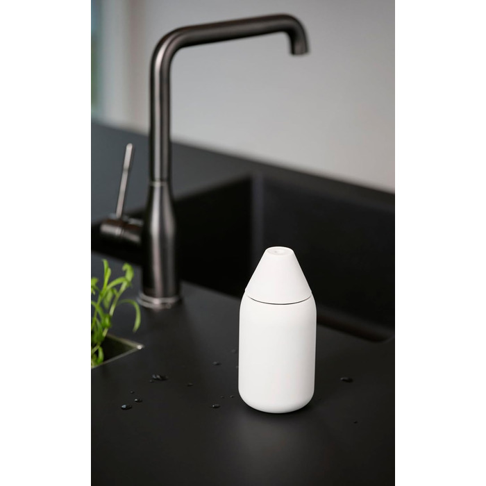 Zone Denmark Dish Soap Dispenser Kitchen, Soap Dispenser, Dish Soap Dispenser, Easy Refill & Easy Dosing, Ø 7 cm, Height 15 cm, Capacity 300 ml, Warm Grey (Gray)