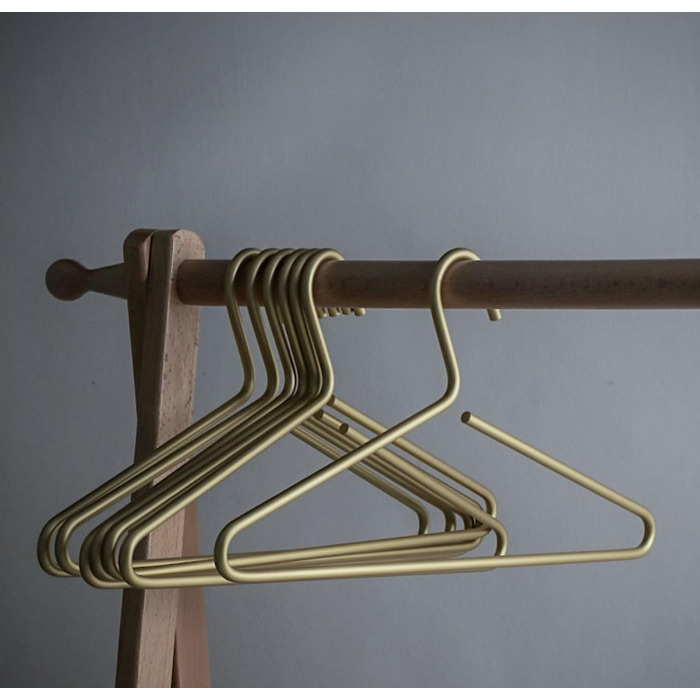 Premium Matte Gold Aluminum Clothes Hangers, 6-Pack, 41.5cm Extra Smooth & Dual Metal Shirt Hangers, Aluminum Alloy Clothes Hangers, Clothing Support, Clothes Hang