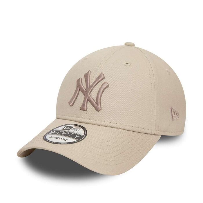 Кепка бейсболка New Era 9Forty Strapback New York Yankees пісочний