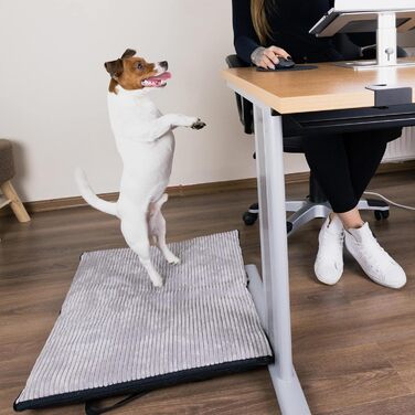 FREUDENTIER Килимок для собак на вулицю, складаний | З м'якою лежачою поверхнею з штучної шкіри, що стирається, водонепроникний та стійкий до бруду | Лежанка для собак у дорогу, виготовлено в ЄС (95x70 см)