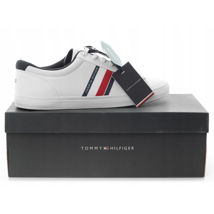 Спортивні кросівки Tommy Hilfiger білі, розмір 44, текстильні, дихаючі, на шнурівці
