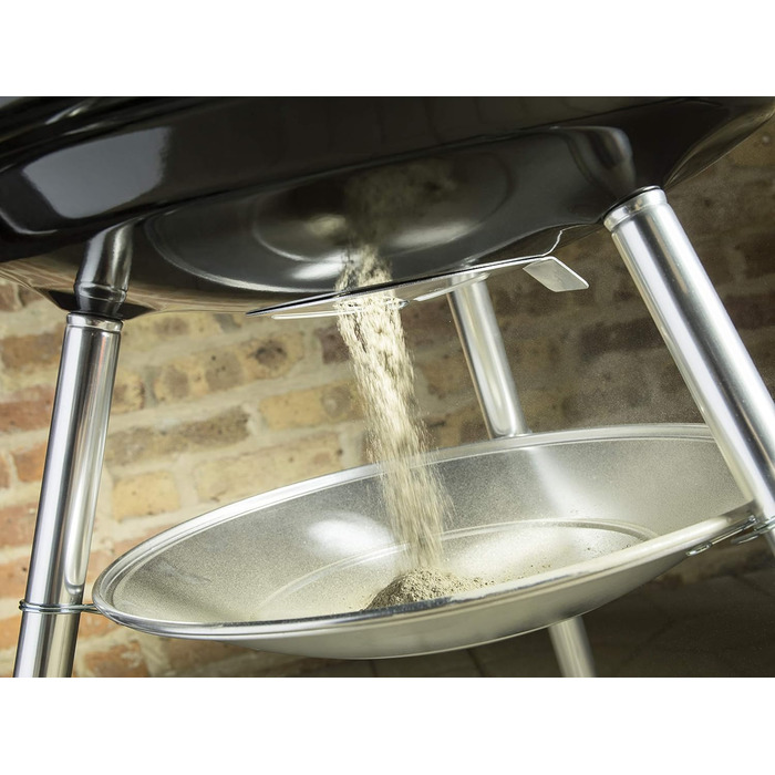 Вугільний гриль Weber Compact Kettle 47 см, чорний, кришка та захисний чохол, круглий мангал
