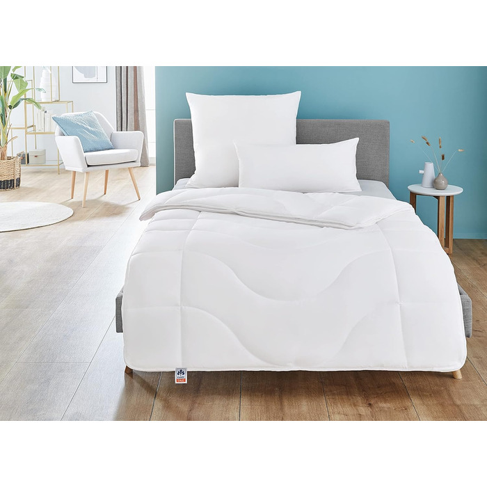 Irisette Lotte 4-Season Duvet - Made in Germany - Quilted Comforter with Top Cool Fabric, washable at 95 degrees, includes storage bag, 135 x 200 cm, white, Öko-Tex Certified 135 x 200 cm 4-Season Duvet