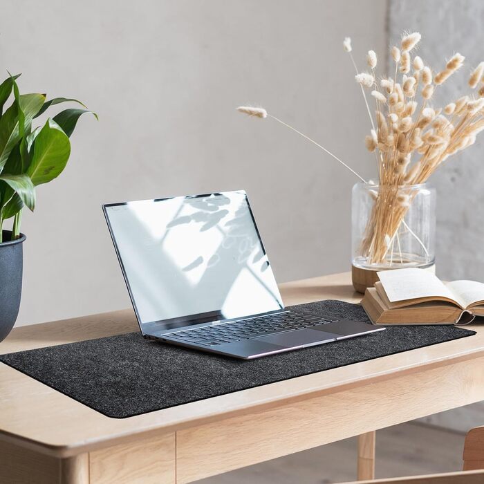 Килимок для миші та клавіатури Panelee 80x30 см, повстяний, антиковзкий, сірий. Захисний килимок для столу в офіс/дім