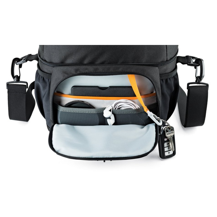 Фотосумка Lowepro Nova 180 AW II, чорна