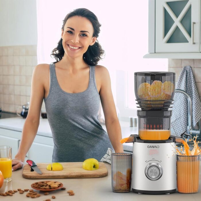 Шнекова соковижималка OMMO Slow Juicer для овочів та фруктів, 300 Вт, срібляста