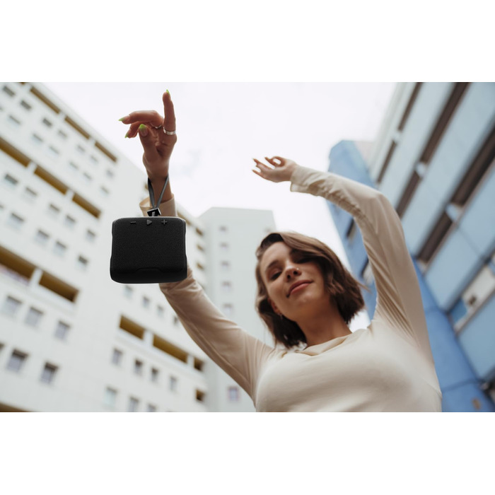 Teufel BOOMSTER GO: Портативна Bluetooth колонка, водонепроникна (IPX7), чорний колір