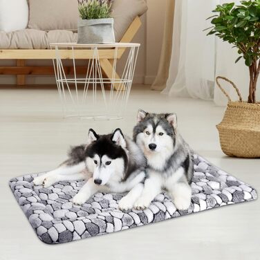 VANKEAN Stivoe Dog Crate Pad, Reversible (Cool & Warm), Soft Pet Sheep Mat Dog Bed for Crate, Suitable for No to XXL-Size Dogs and Cats, Machine Washable Crate Beds (XXXL)