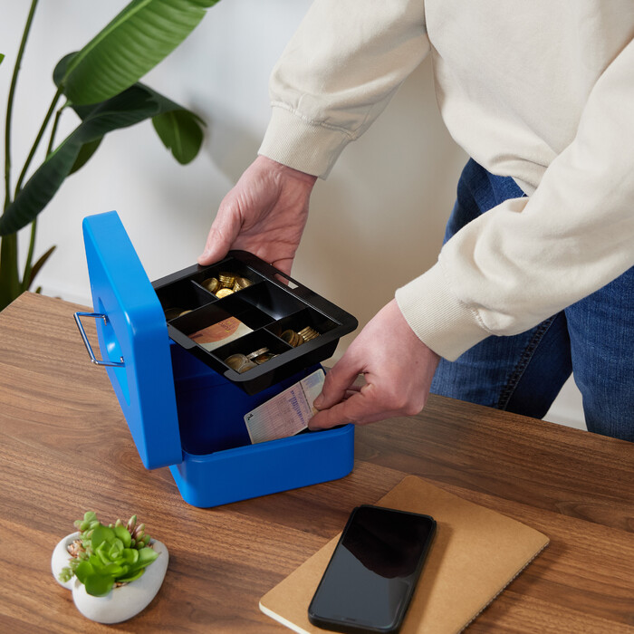 Lockable Cash Box