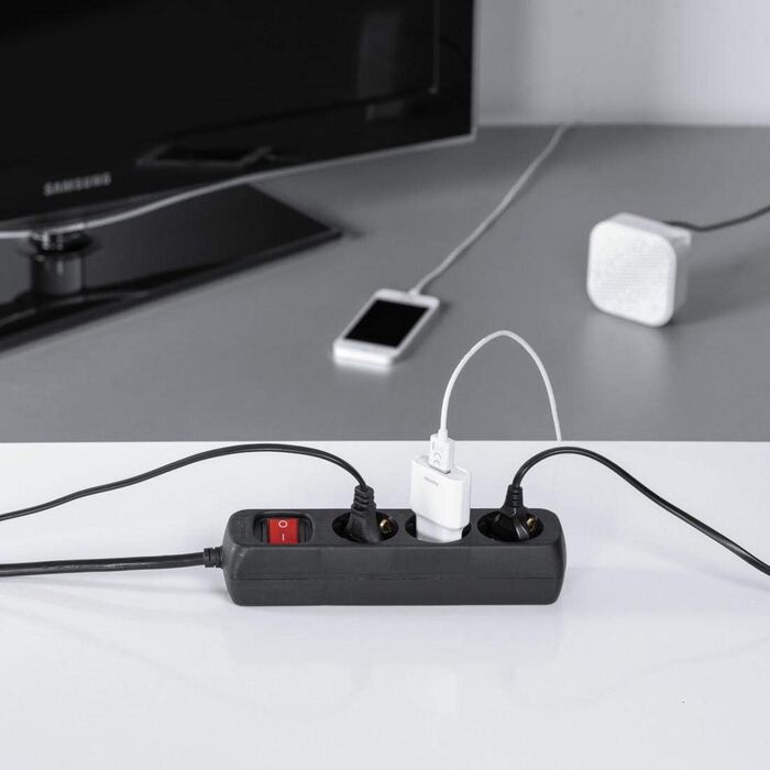 Многорозетка Hama з вимикачем для економії енергії, 3 розетки, чорна, кабель 1.4м, GS-сертифікат, для дому та офісу (2 шт.)