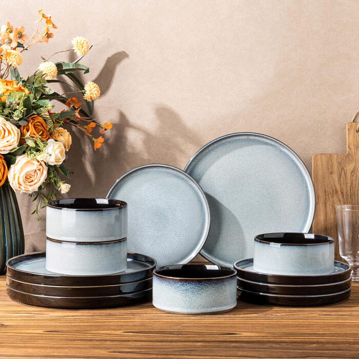 Набір керамічного посуду LERATIO для 4 осіб: тарілки та миски з реактивної глазурі (сіро-білий)