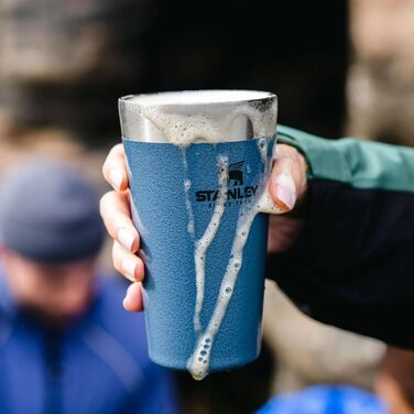 Термокружка Stanley Adventure Stacking Bierkrug 473 мл з нержавіючої сталі, з подвійними стінками, вакуумна ізоляція, 4 години холоду, без BPA, для стекування, миється в посудомийній машині (Hammertone Lake)